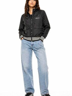 Vintage Adidas Cropped Windbreaker Jacket (Size 36 / S-M)
